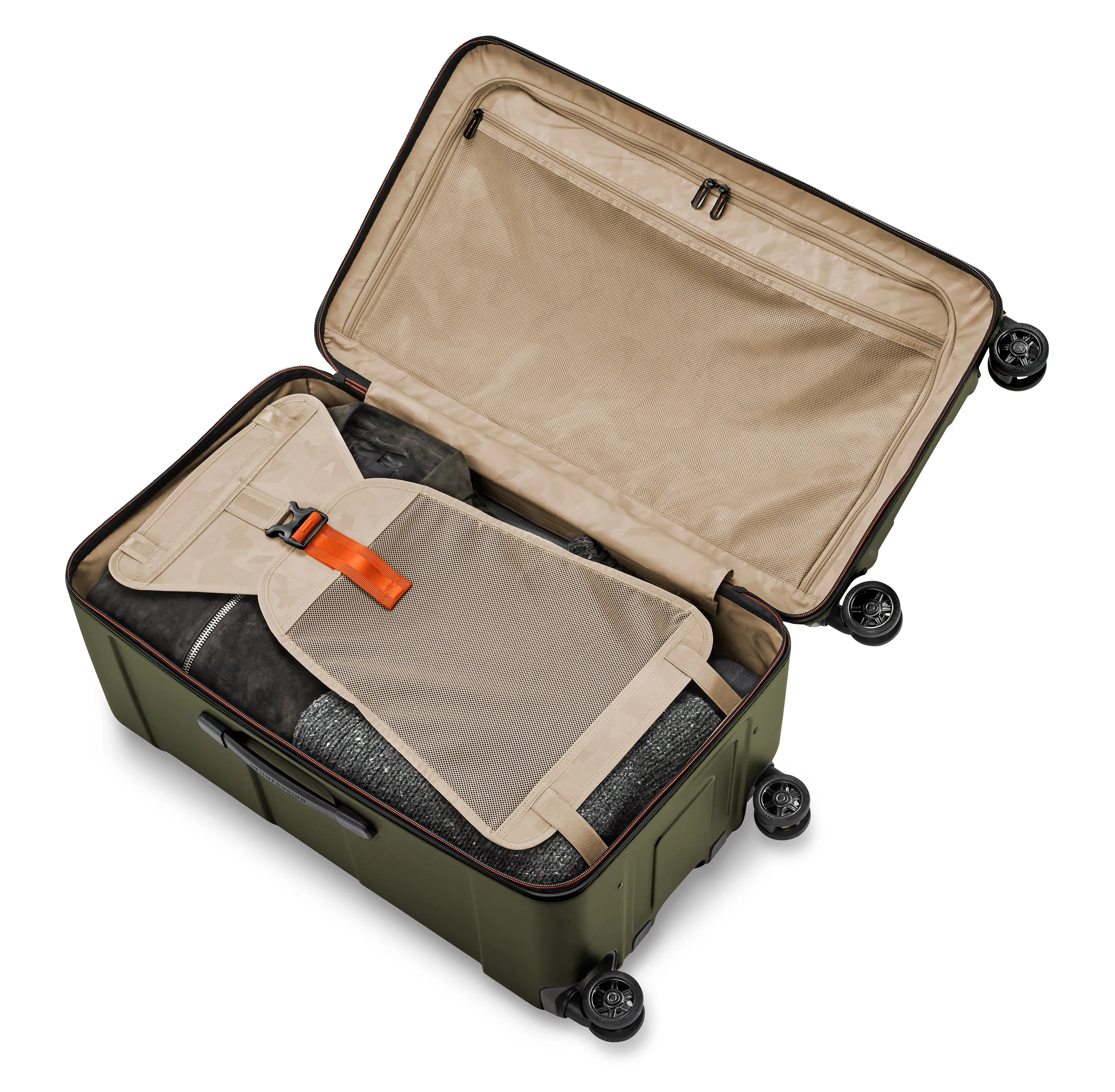 Briggs & Riley Torq 2.0 Medium Checked 28" Trunk 4-Wheel Medium Luggage Bags Briggs-Riley
