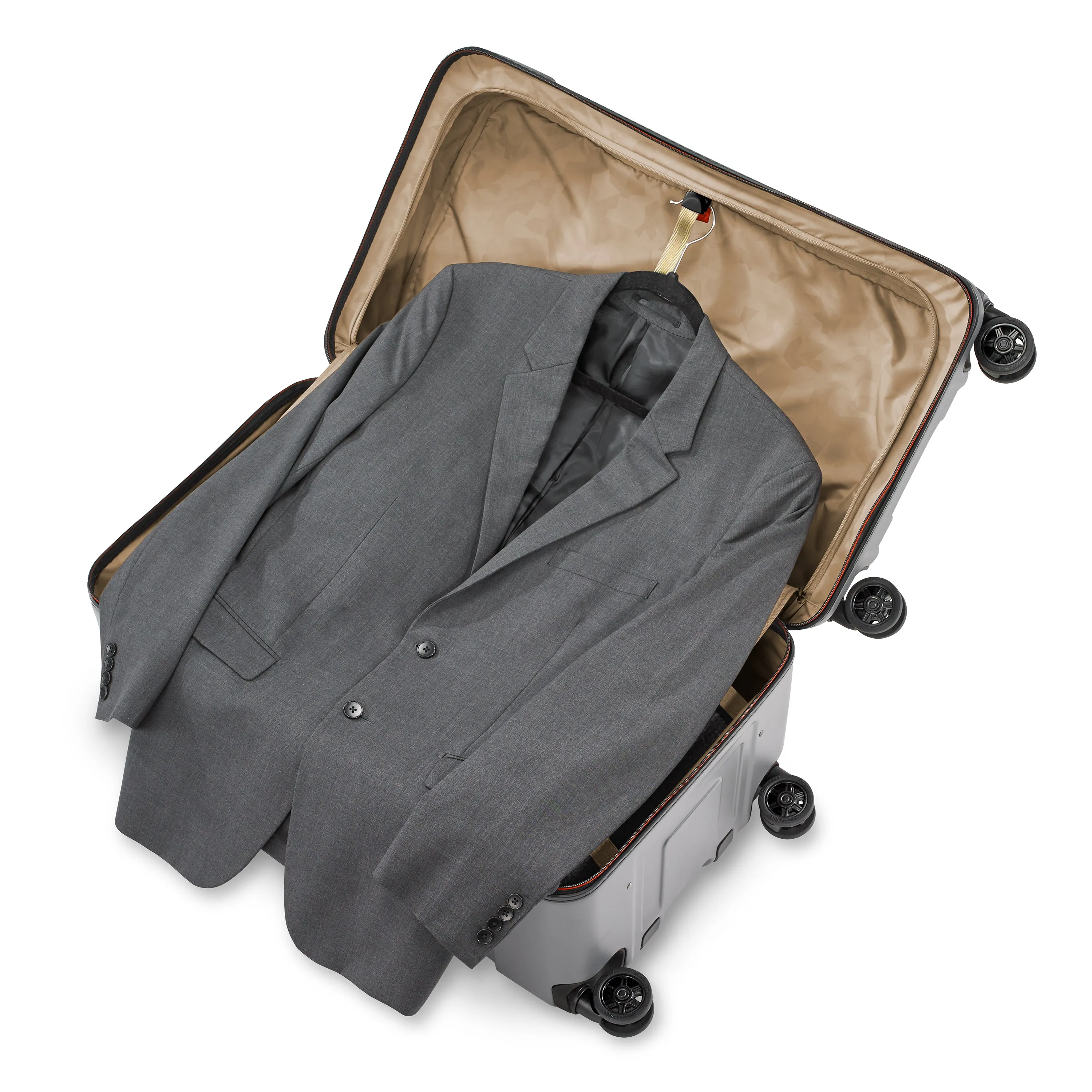 Briggs & Riley Torq 2.0 Medium Checked 28" Trunk 4-Wheel Medium Luggage Bags Briggs-Riley