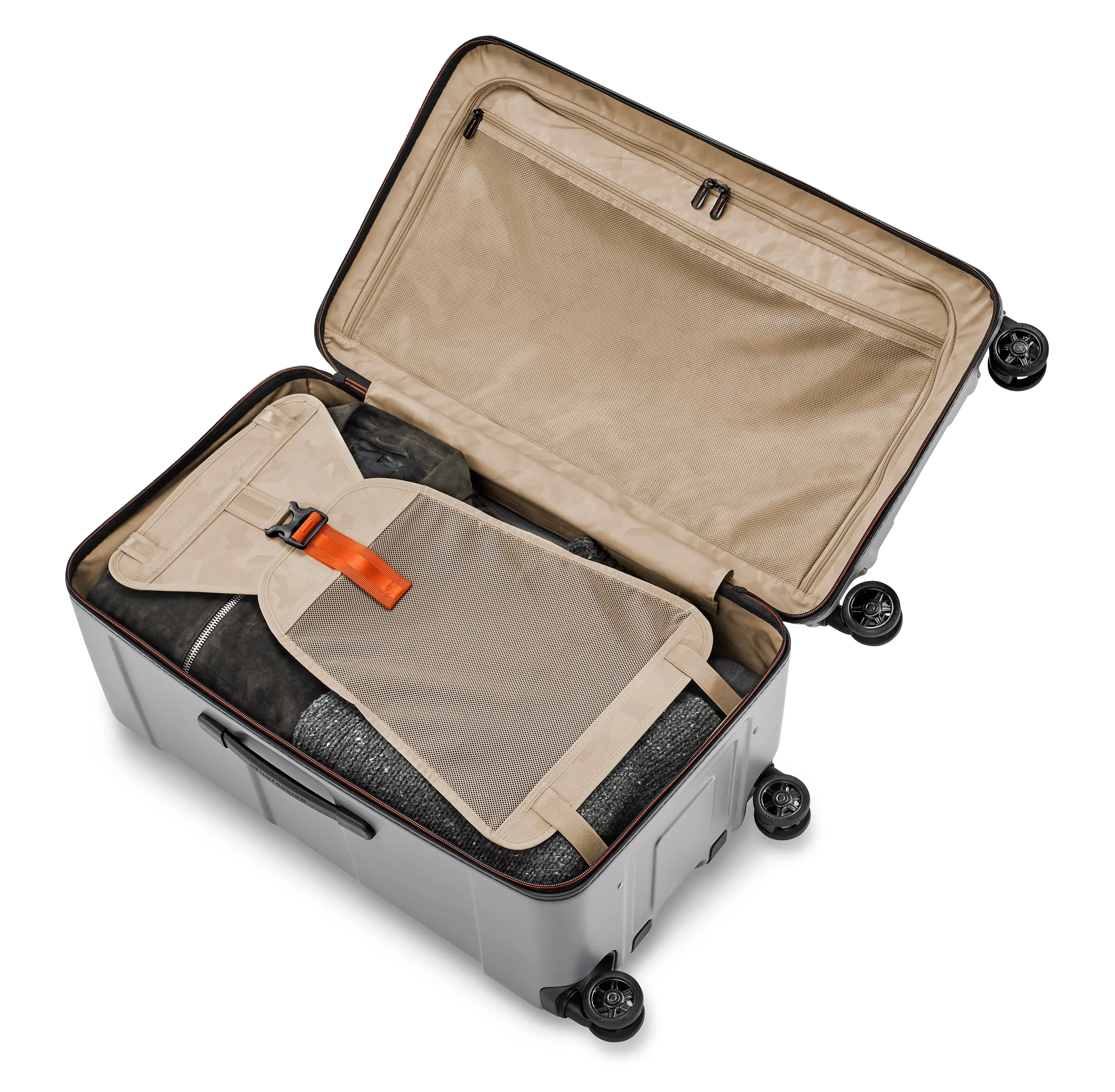 Briggs & Riley Torq 2.0 Medium Checked 28" Trunk 4-Wheel Medium Luggage Bags Briggs-Riley