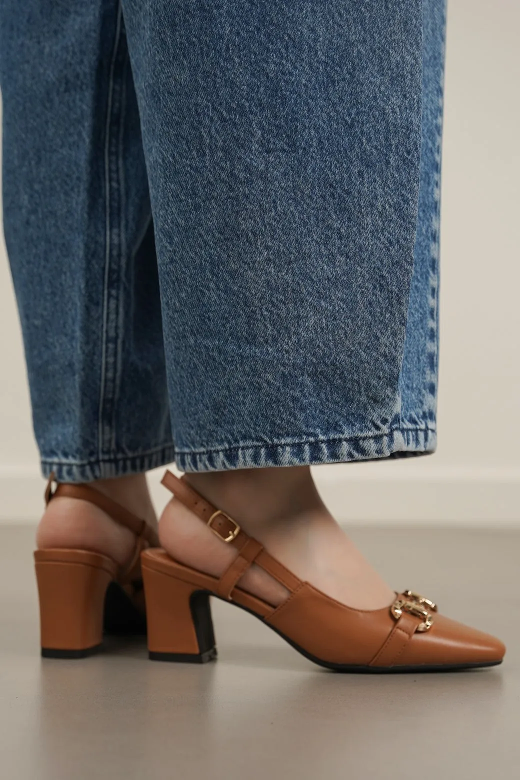 DAILY SLINGBACK HEEL
