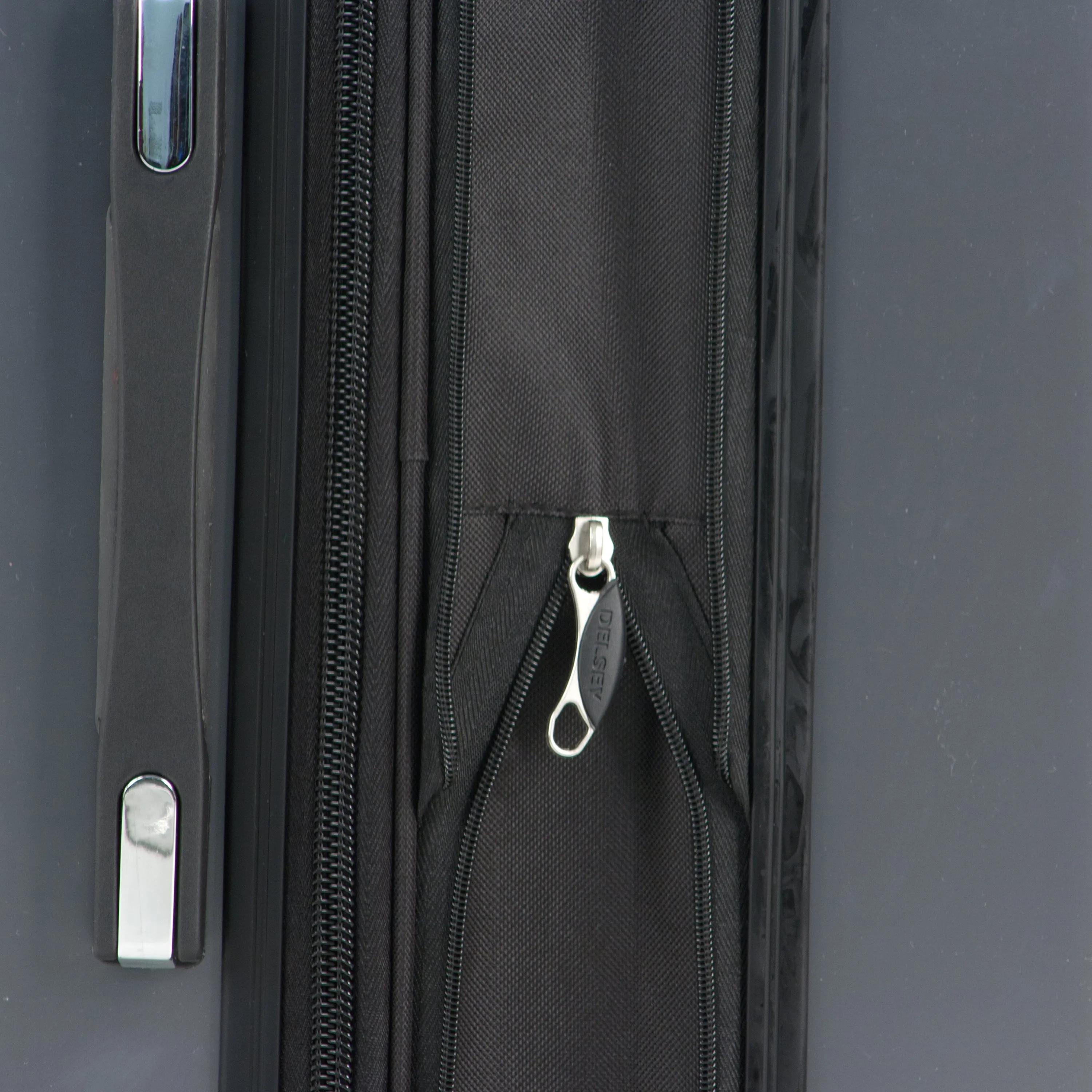 DELSEY Paris Helium Aero 19" 4-Wheel International Carry-On Luggage Bags Delsey-Paris