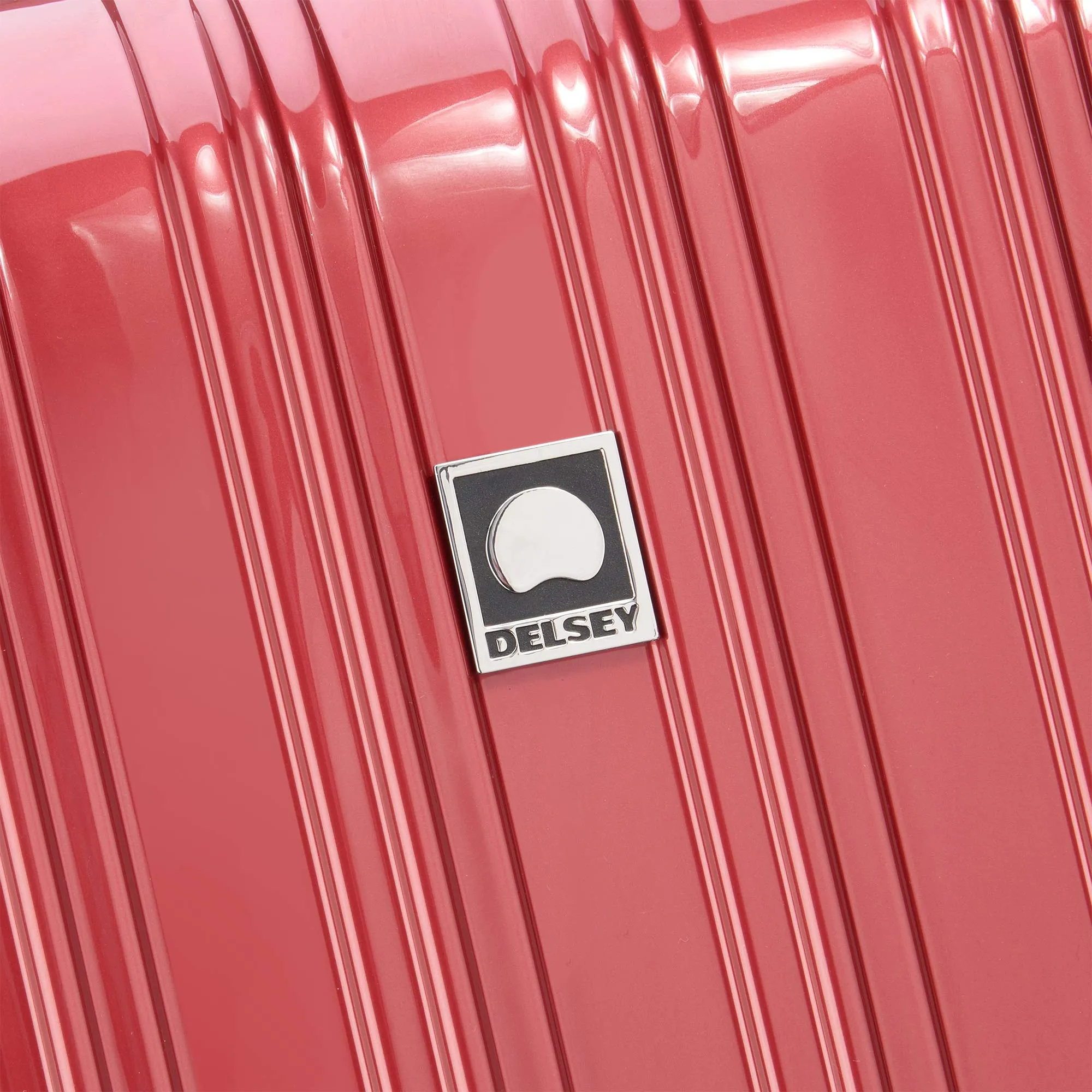 DELSEY Paris Helium Aero 21" 4-Wheel Carry-On Luggage Bags Delsey-Paris
