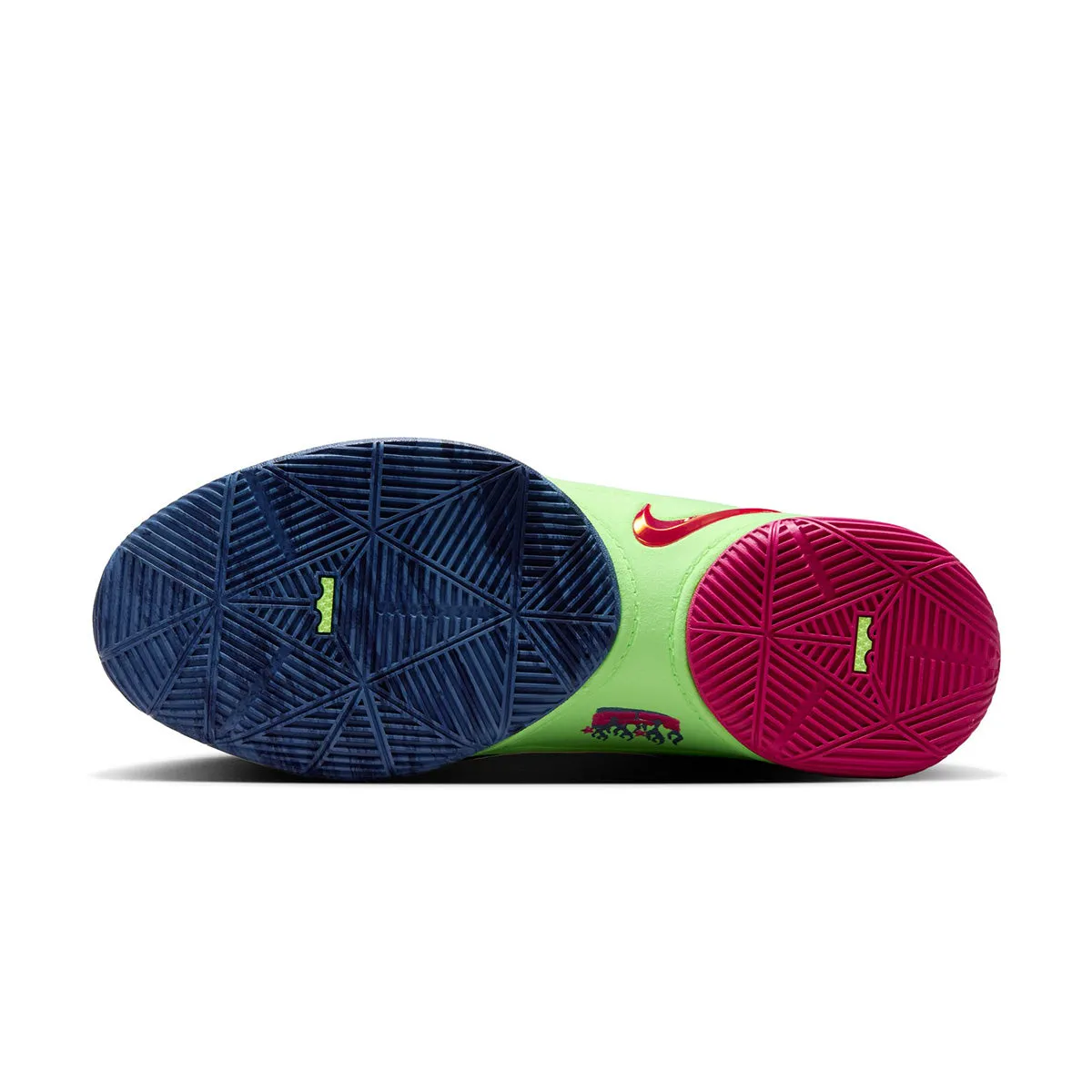 Lebron XXII BW EP 'Blustery Fireberry Ghost Green'