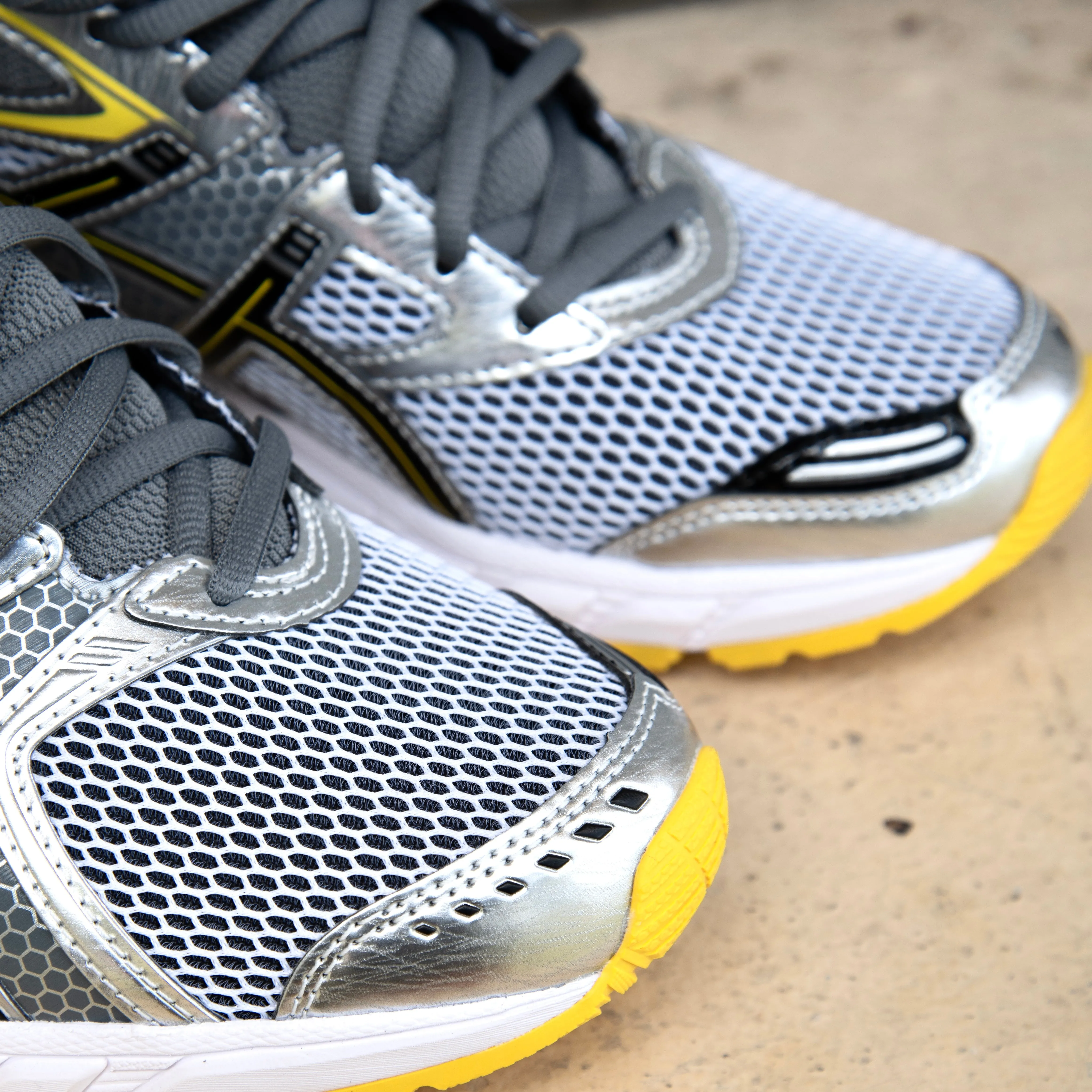 Mens Asics Gel-DS Trainer 14 (White/Tai-Chi Yellow)