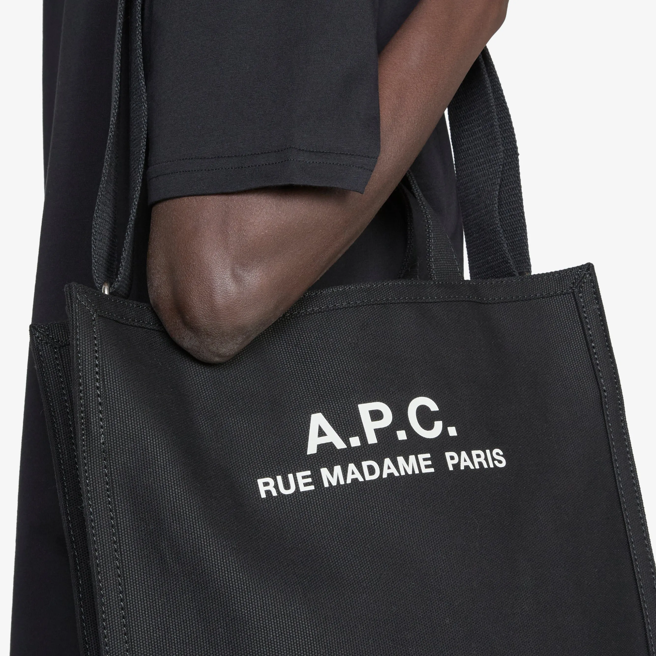 Recuperation Shopping Bag Black A.P.C. Clothing