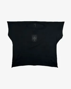 YEEZY VULTURES BOX BLACK TEE